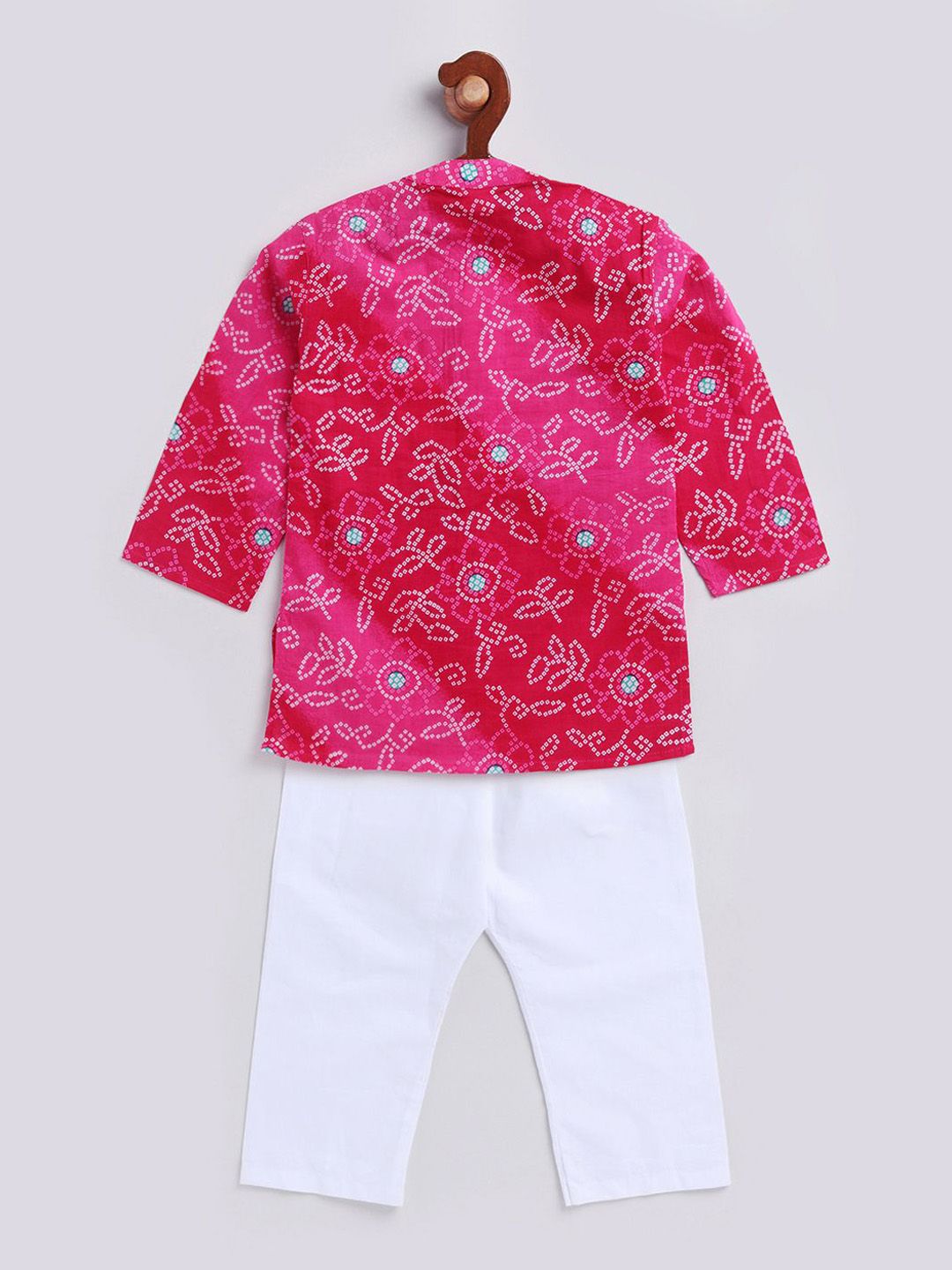 VASTRAMAY Boys Bandhani Printed Band Collar Pure Cotton Straight Kurta With Pyjamas