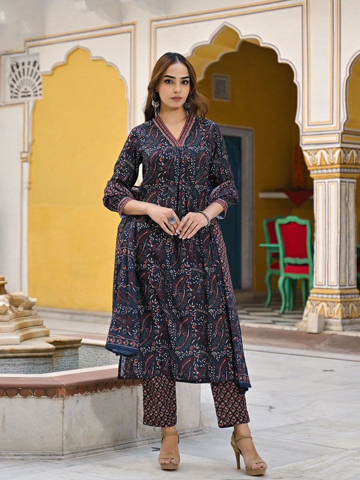 KALINI Floral Printed Pleated Straight Kurta With Trousers & Dupatta