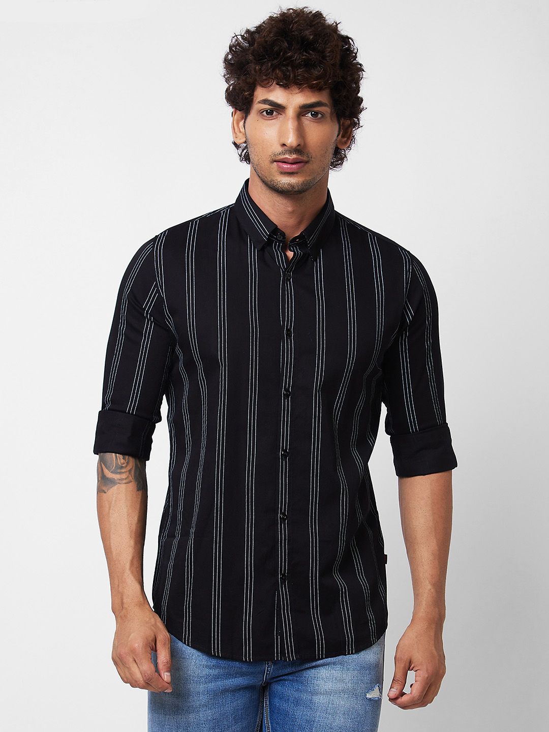 SPYKAR Vertical Stripes Spread Collar Long Sleeves Cotton Casual Shirt