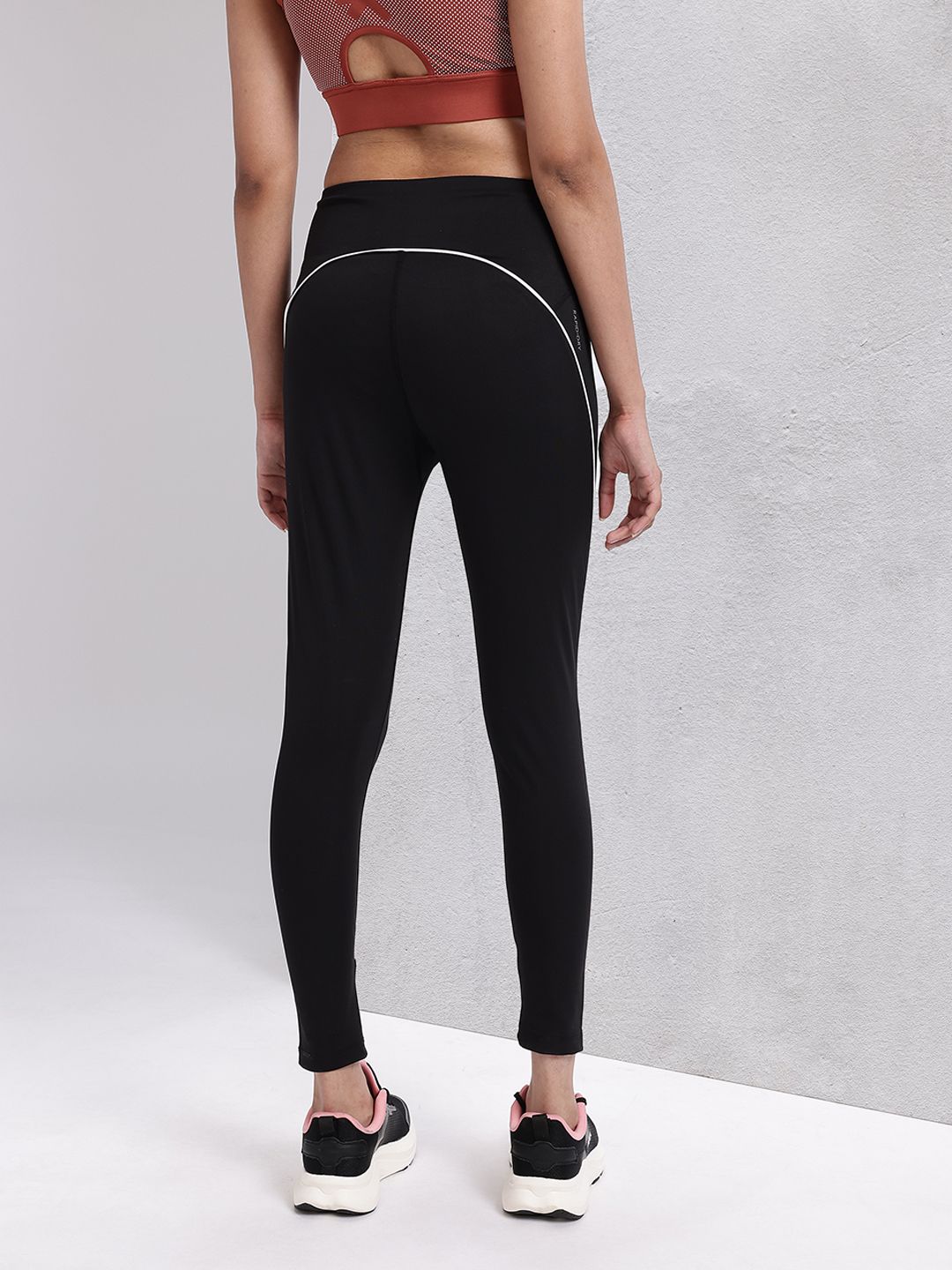 HRX by Hrithik Roshan Women Ankle-Length Rapid-Dry Training Tights