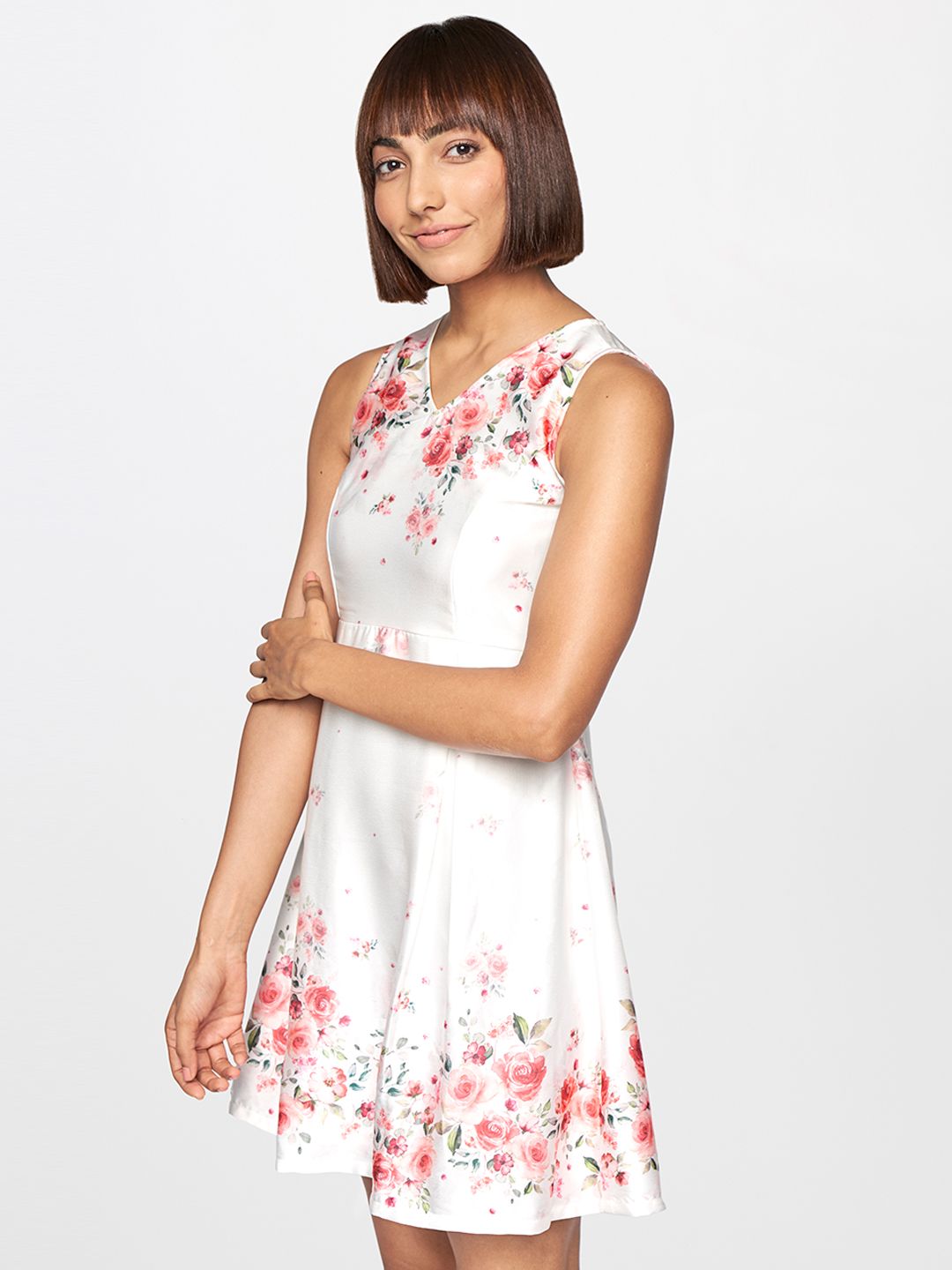 AND Women White & Red Floral Printed V-Neck Fit And Flare Dress