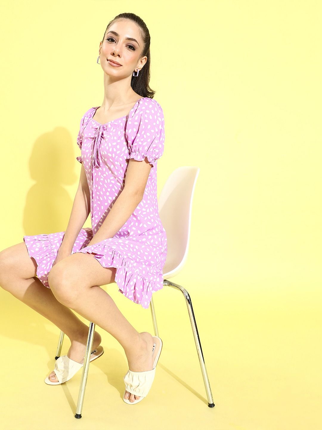 Berrylush Tie-Up Neck A-Line Dress