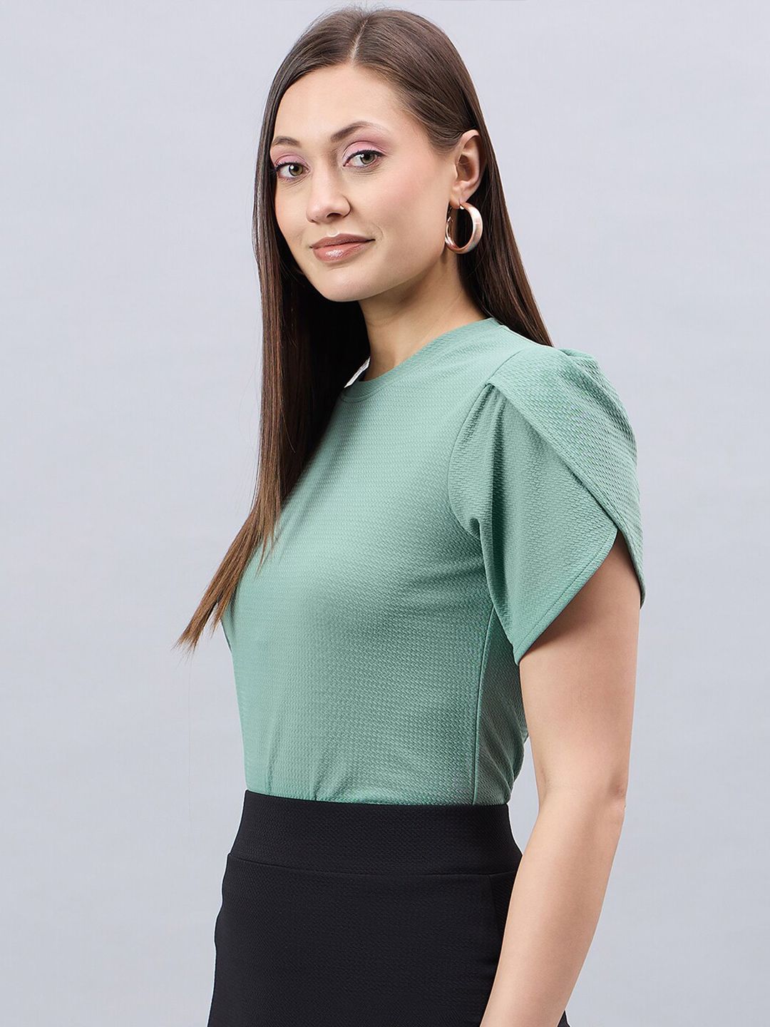 Style Quotient Green Round Neck Regular Top