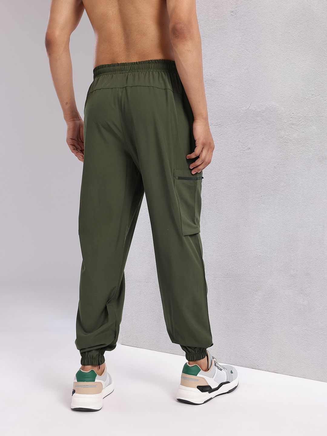 HRX by Hrithik Roshan Men Rapid-Dry Training Joggers