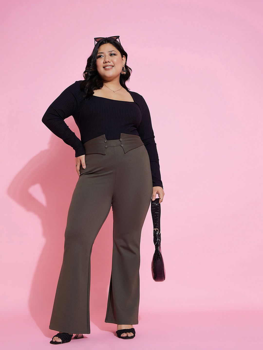 SASSAFRAS Curve Plus Size Square Neck Top