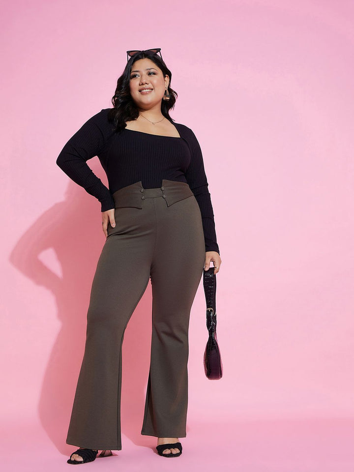 SASSAFRAS Curve Plus Size Square Neck Top
