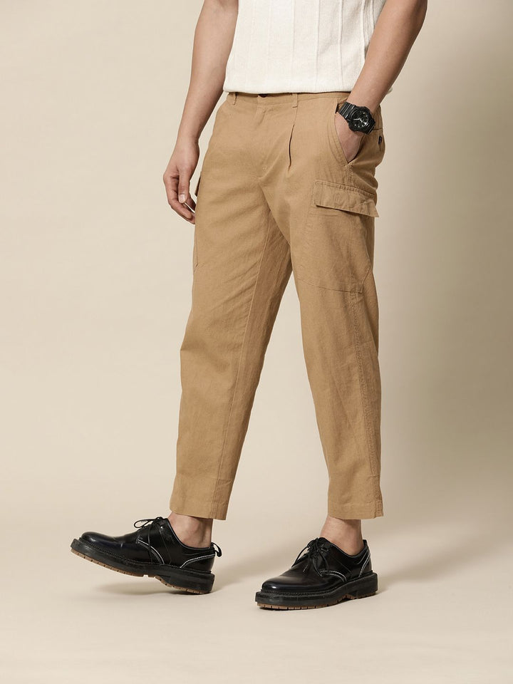 Mr Bowerbird Men Slim Fit High-Rise Cargos