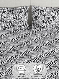 Story@home Black & White 180 TC Abstract Queen Fitted Bedsheet With 2 Pillow Covers