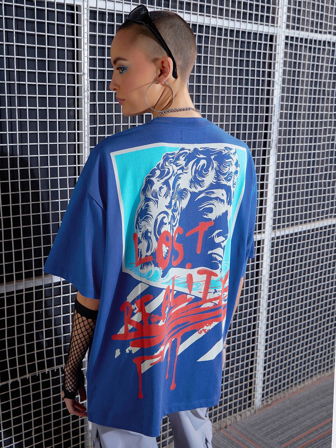 SASSAFRAS Blue Graphic Printed Drop-Shoulder Oversized Pure Cotton T-shirt