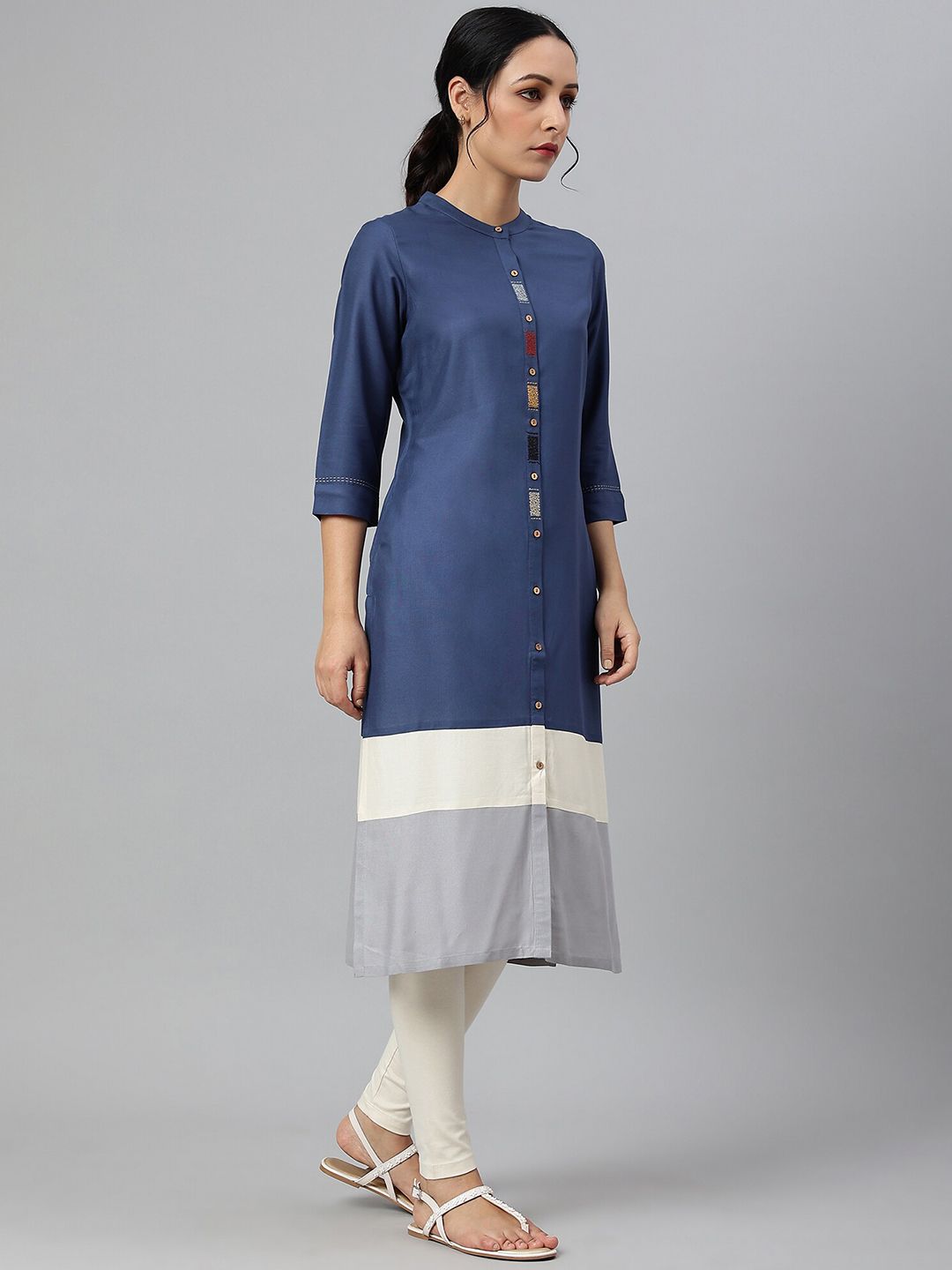 W Women Blue Colourblocked Kurta