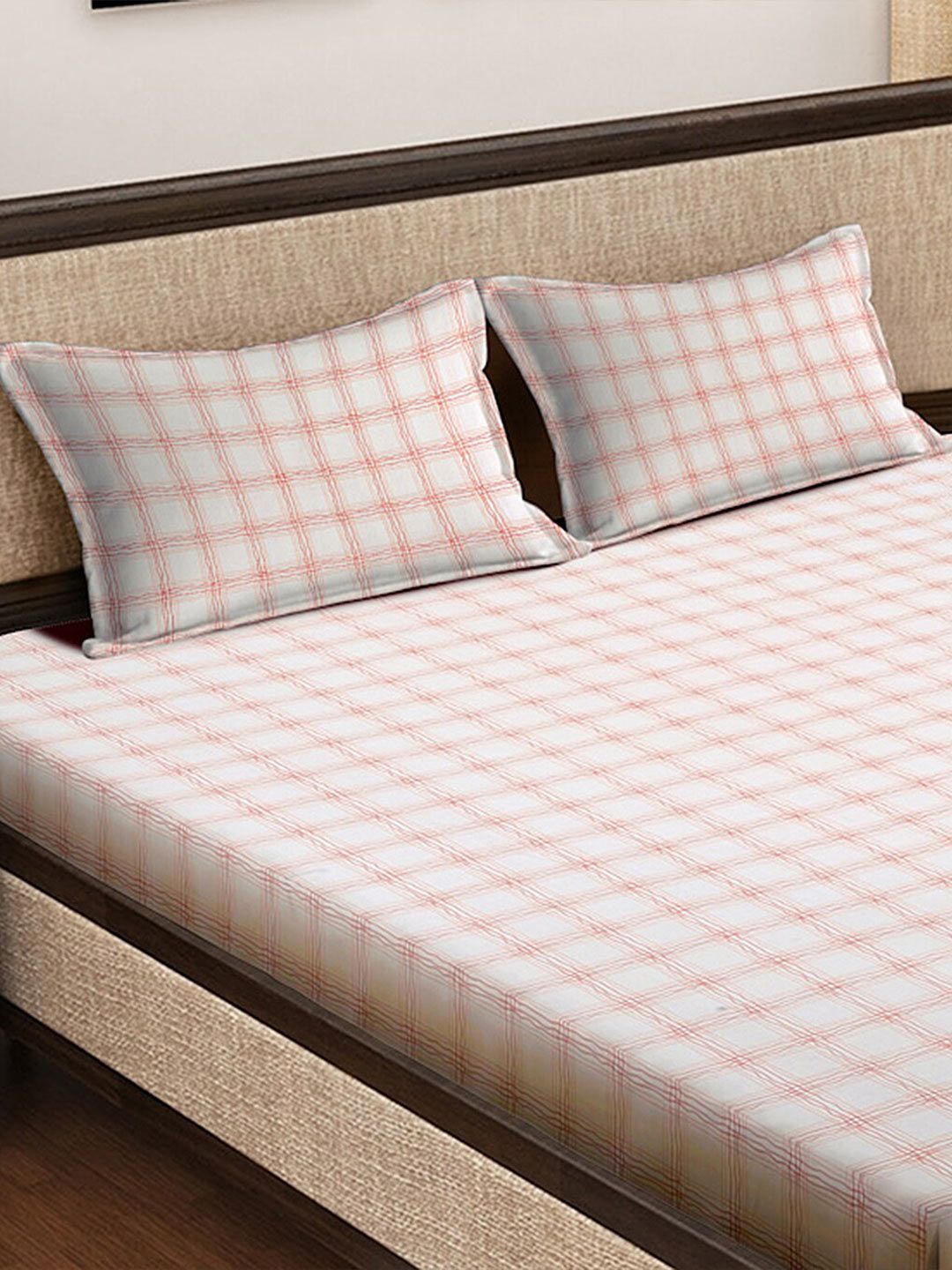 KLOTTHE  White & Orange Geometric 300 TC King Bedsheet With 2 Pillow covers