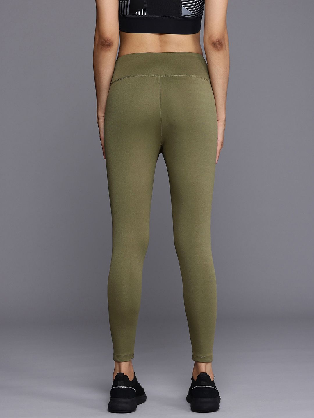 HRX by Hrithik Roshan Women Togetherfaster Antimicrobial & Rapid Dry Running Tights