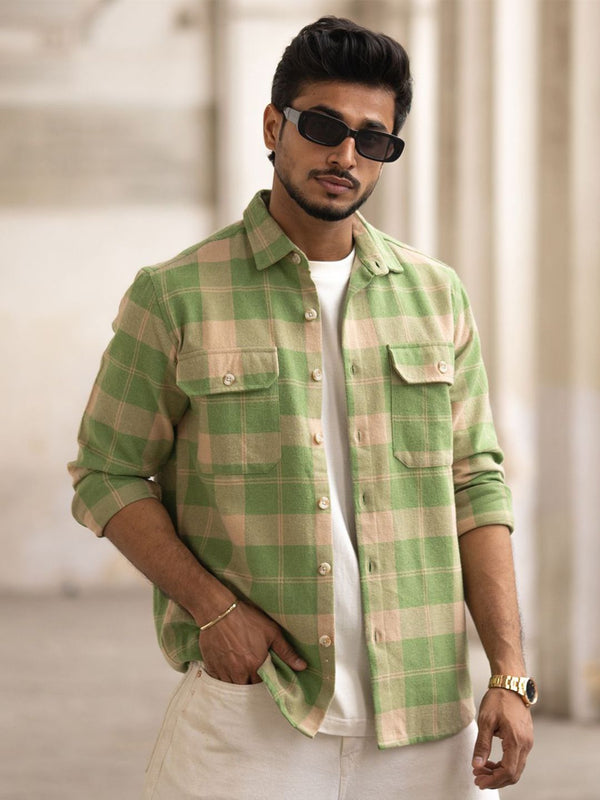 Lelaki Powerlook Menyebarkan Kolar Tartan Memeriksa Baju Kasual Kapas