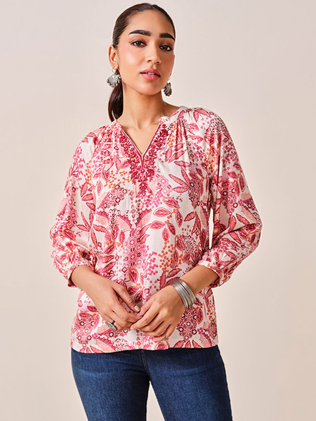Global Desi Floral Printed Mandarin Collar Top