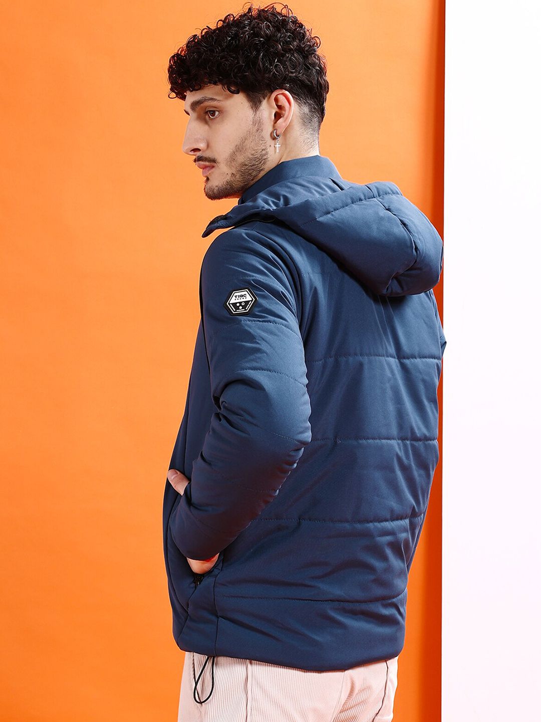 The Indian Garage Co Men Colourblock Hooded Puffer Jacket