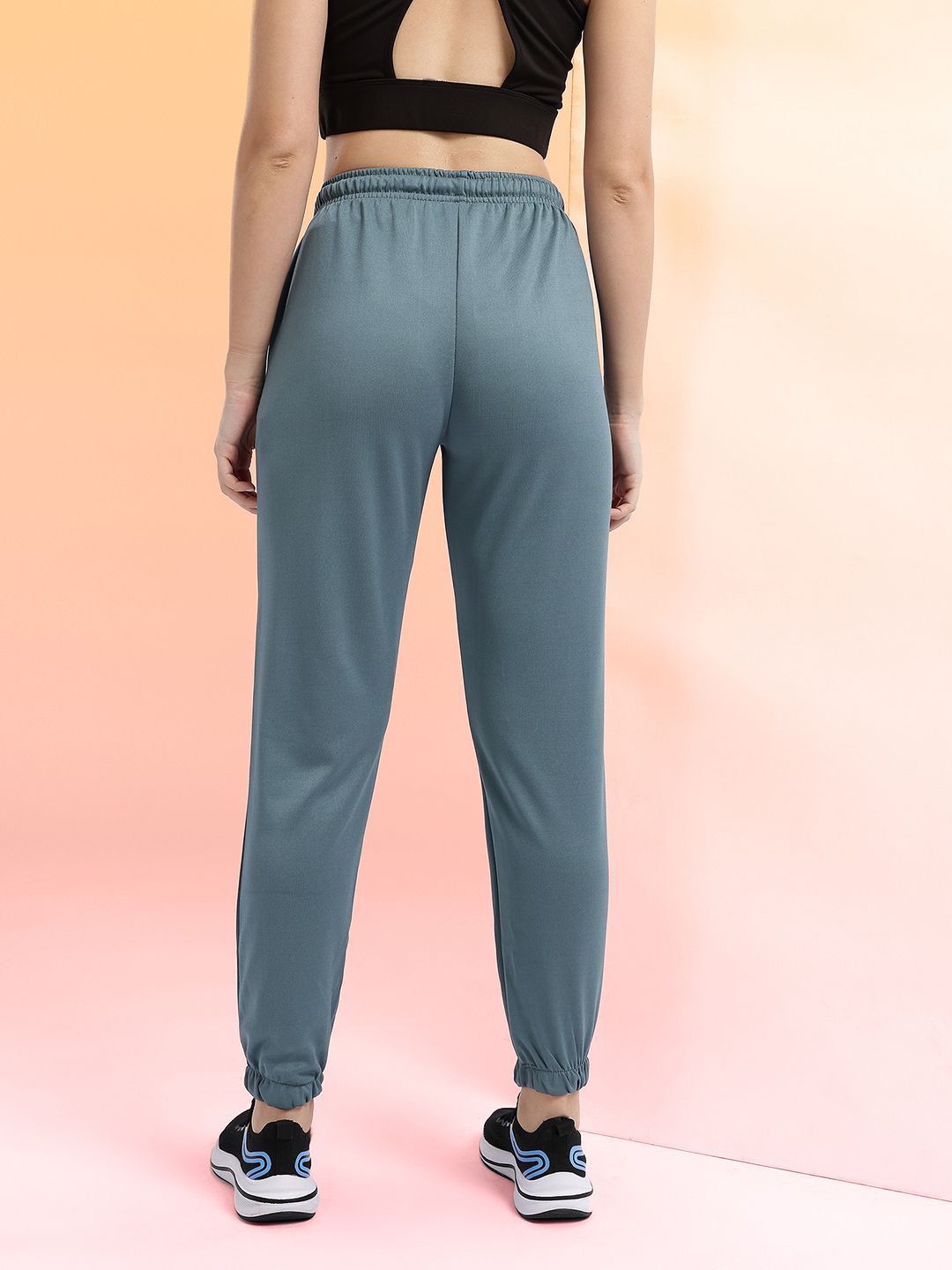 HRX by Hrithik Roshan Women Mid-Rise Training Joggers