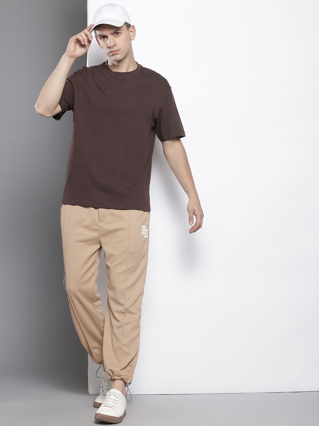 The Indian Garage Co Men Side Taping Toggled Joggers