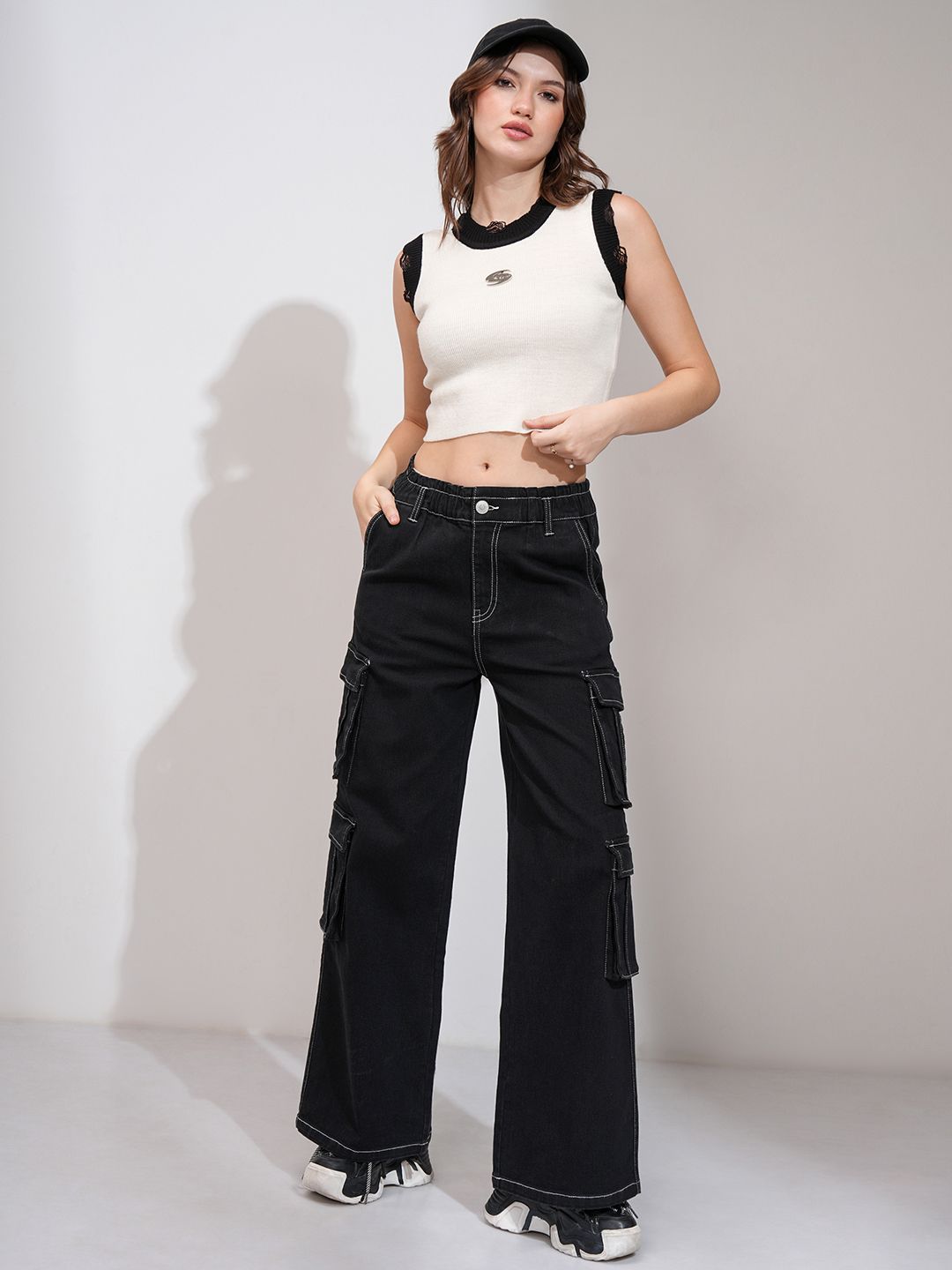 Street By Tokyo Talkies Women Sleeveless Round Neck Crop Sweater