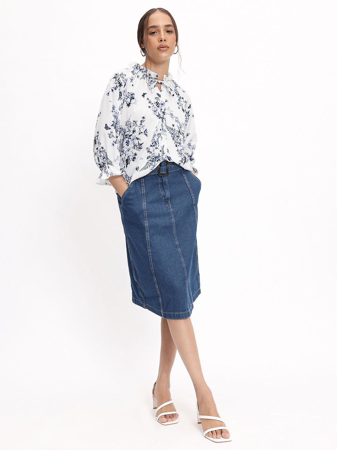 DressBerry Periwinkle Floral Print Shirt Style Top