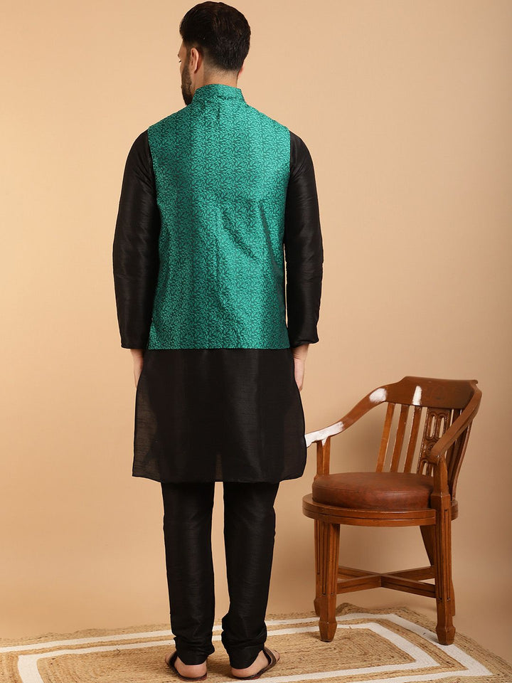 SOJANYA Men Black Solid Kurta with Churidar & Nehru Jacket