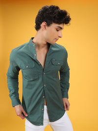 The Indian Garage Co Men Green Solid Casual Shirt