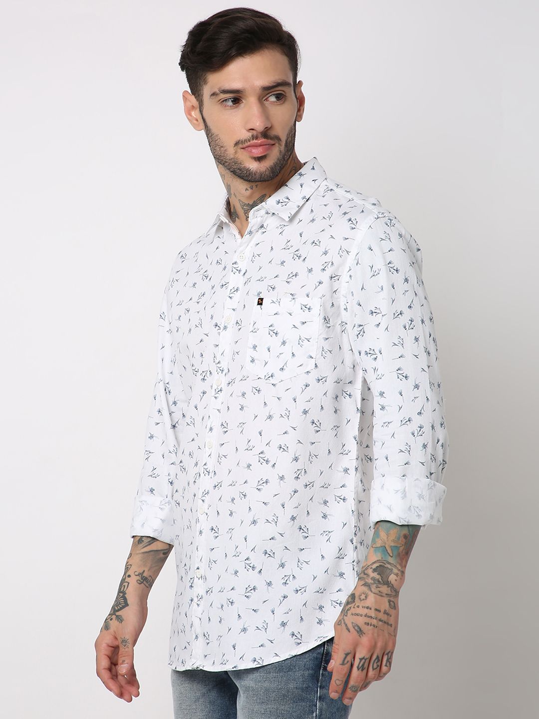 SPYKAR Pure Cotton Slim Fit Floral Printed Casual Shirt