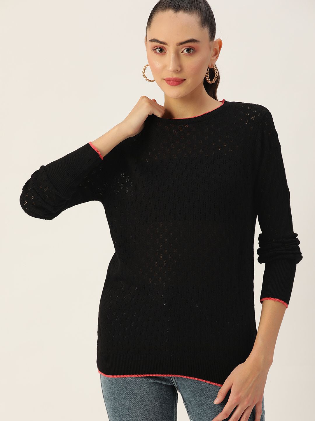 DressBerry Women Black Round Neck Knitted Pullover
