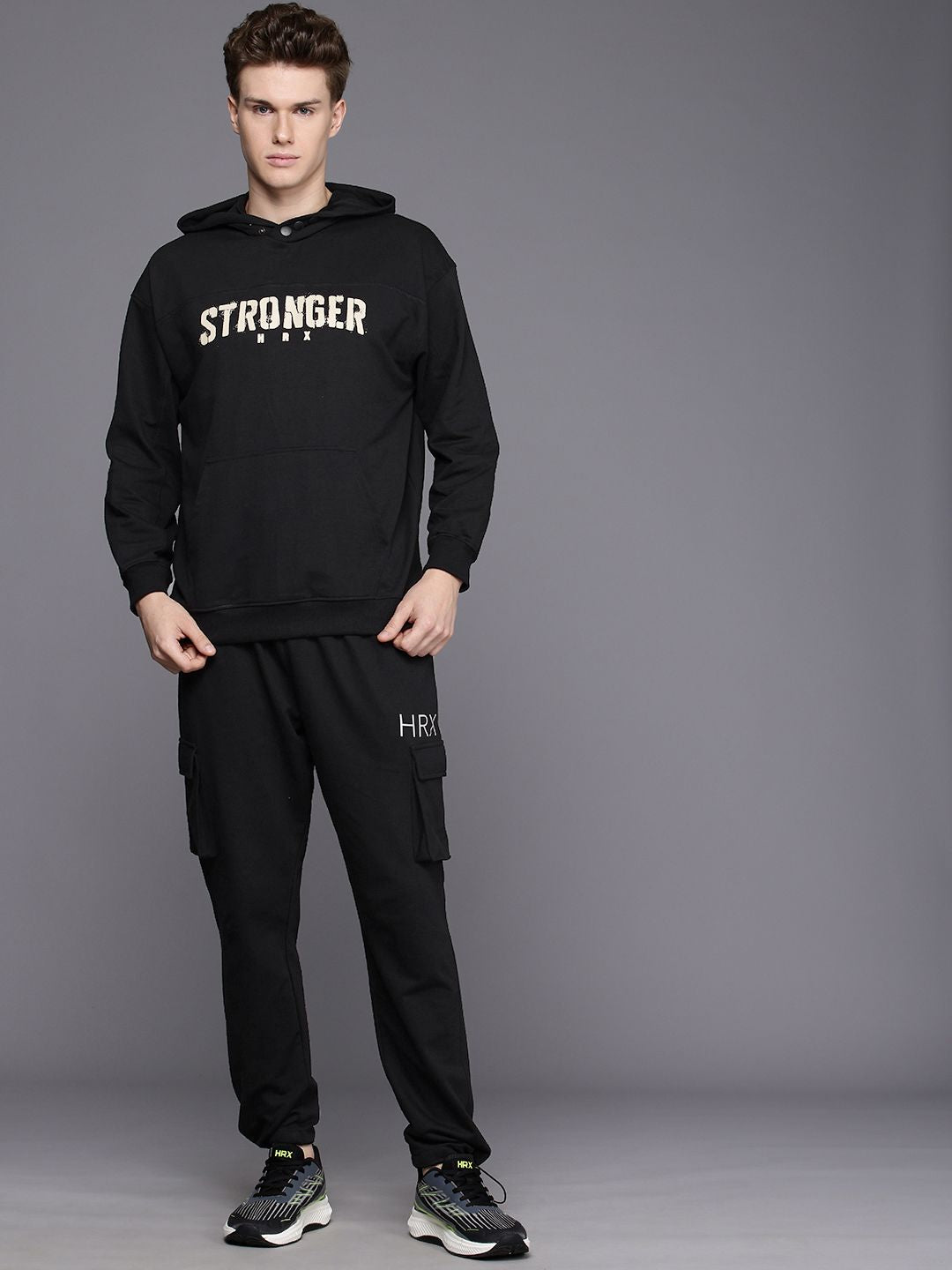 Hrx oleh Hrithik Roshan Irontribe Typography Latihan Bertindak Latihan & Joggers Tracksuit