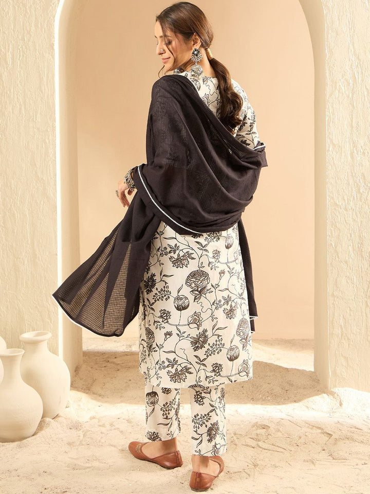 Indo Era Women Printed Regular Mirror Work Pure Cotton Kurta with Trousers & With Dupatta