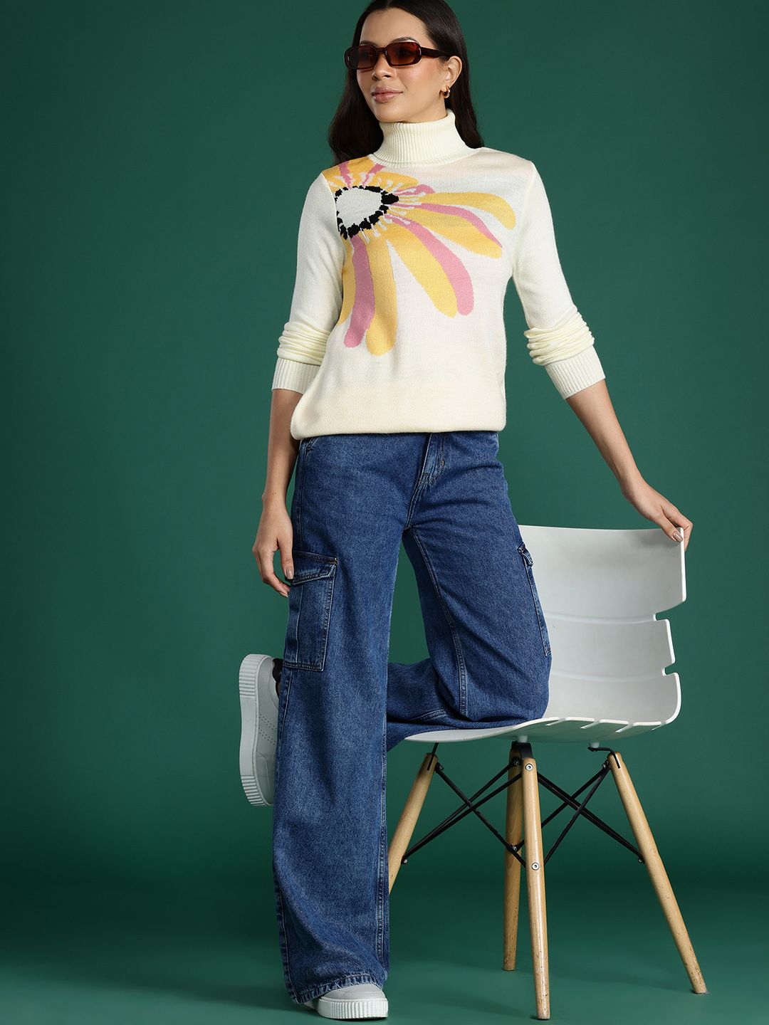 DressBerry Floral Printed Turtle Neck Pullover
