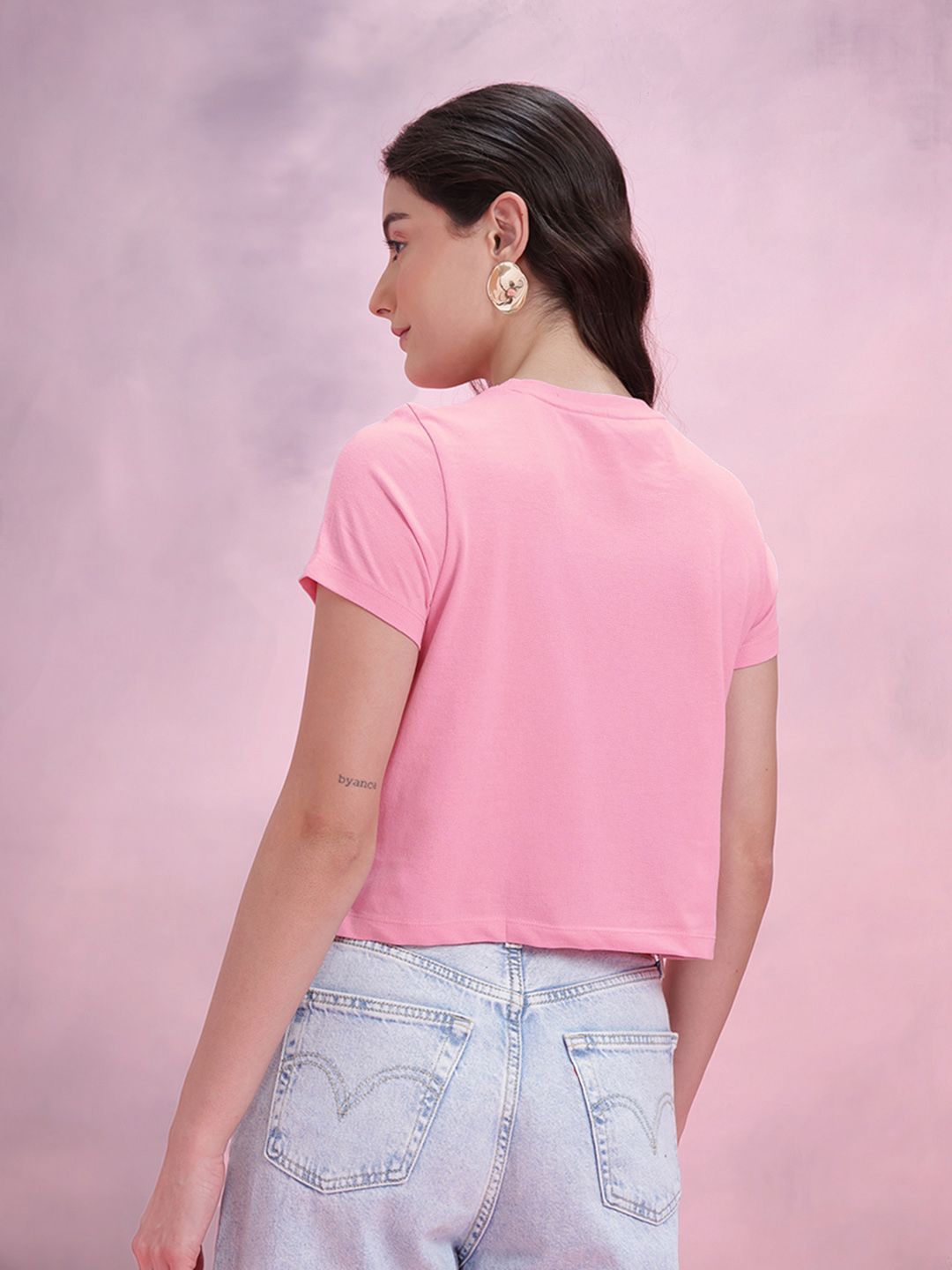 DressBerry Women Typography Printed Crop T-shirt