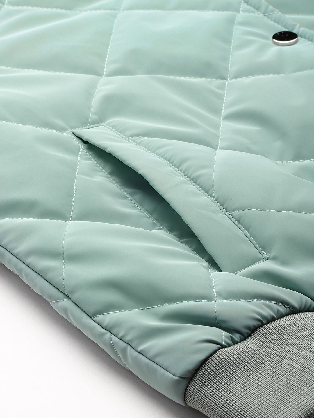 DressBerry Stand Collar Quilted Jacket