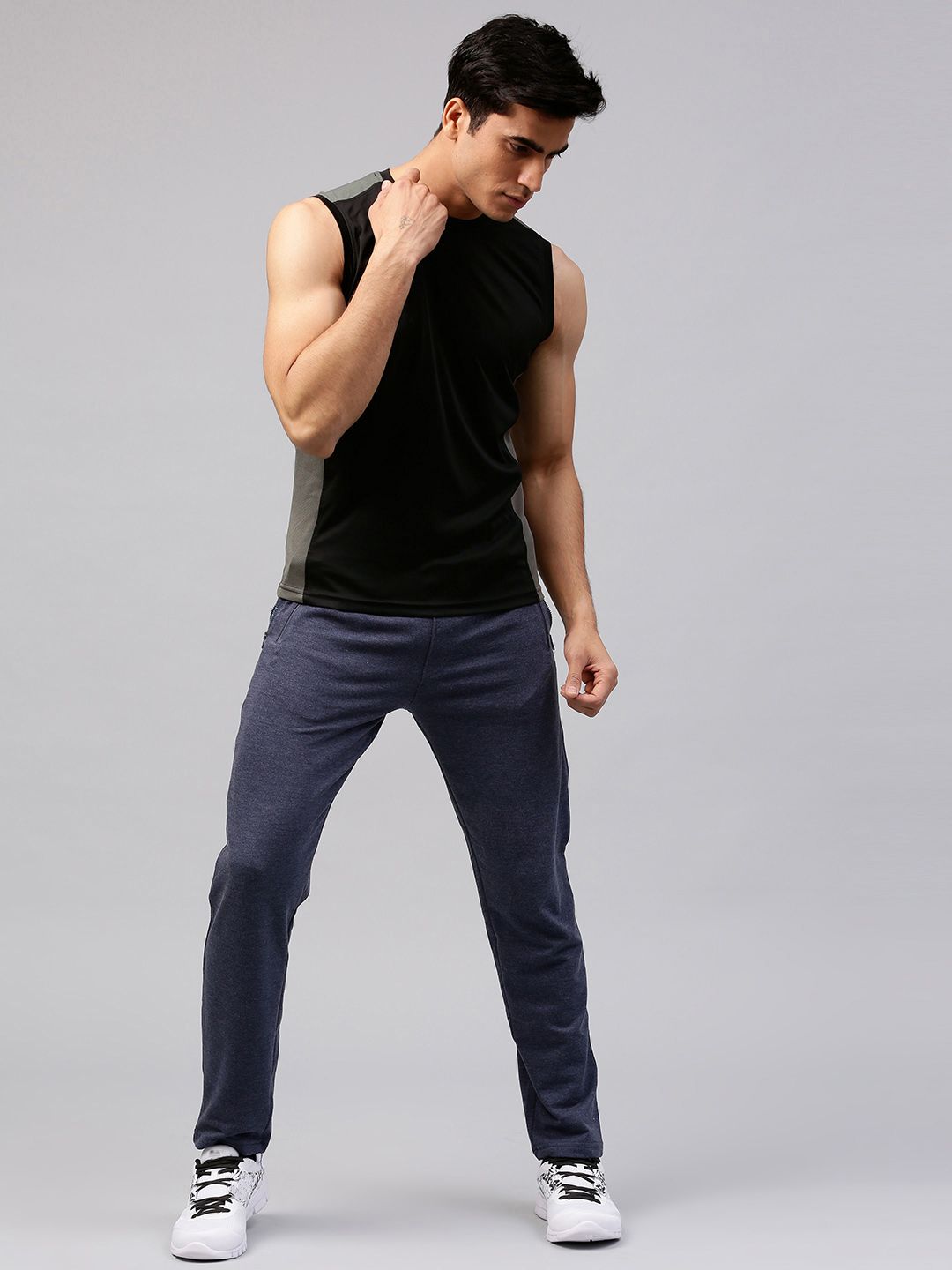 HRX by Hrithik Roshan Men Black Advanced Rapid Dry Round Neck T-shirt