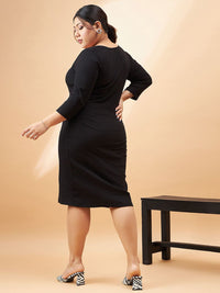 SASSAFRAS Curve Plus Size Square Neck Sheath Dress