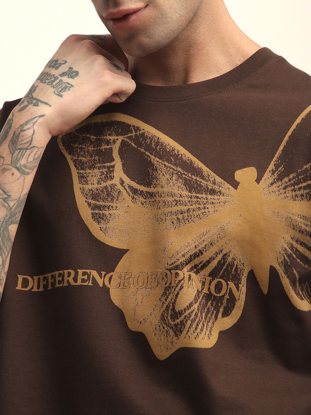 Difference of Opinion Men Short Sleeve Oversized Crew Neck Printed Tshirt