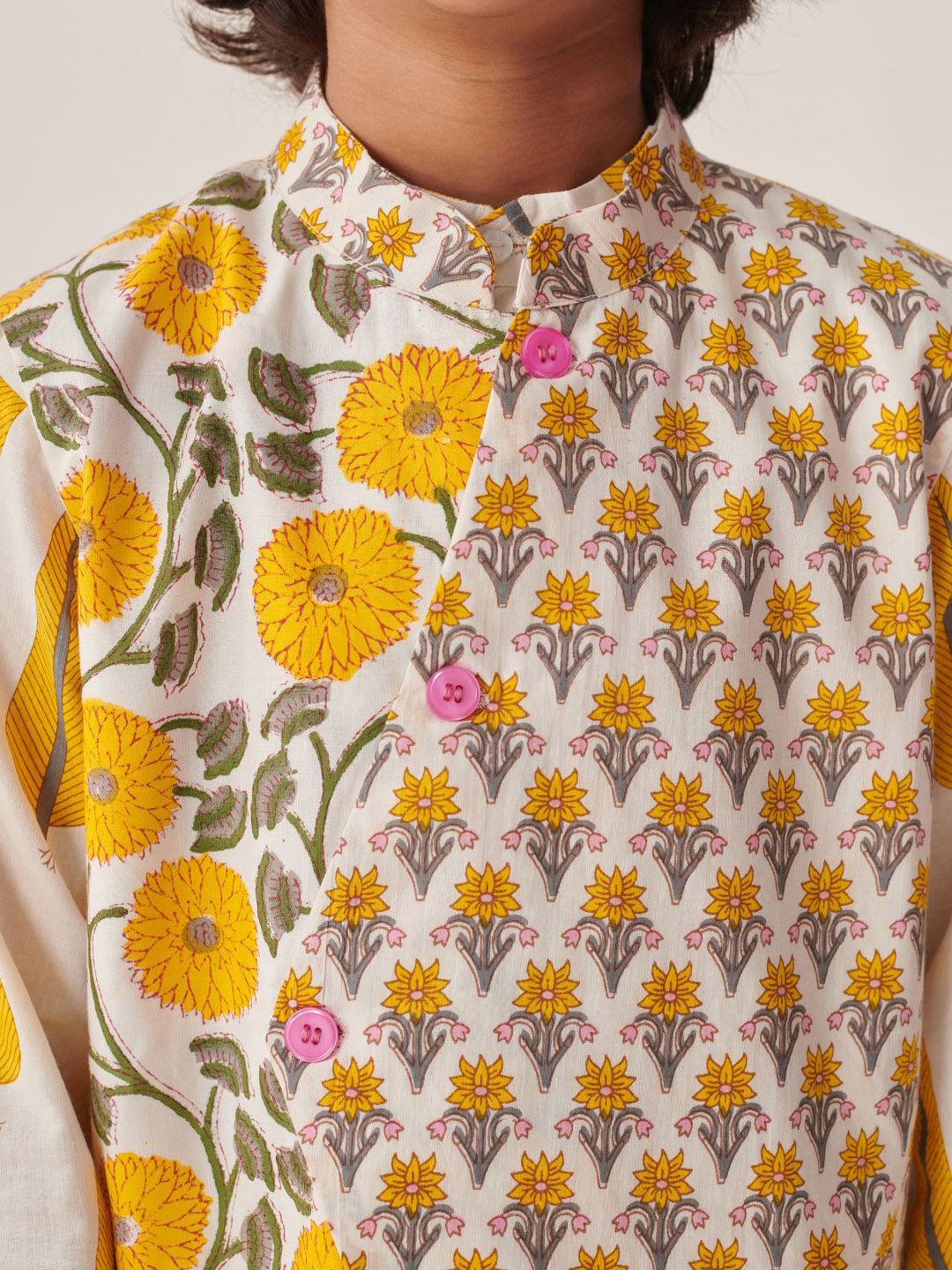 pspeaches Boys Ethnic Motifs Printed Regular Kurta with Trousers