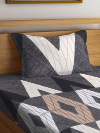 KLOTTHE Grey & White Geometric Printed 300 TC Fitted Single Bedsheet & Pillow Cover