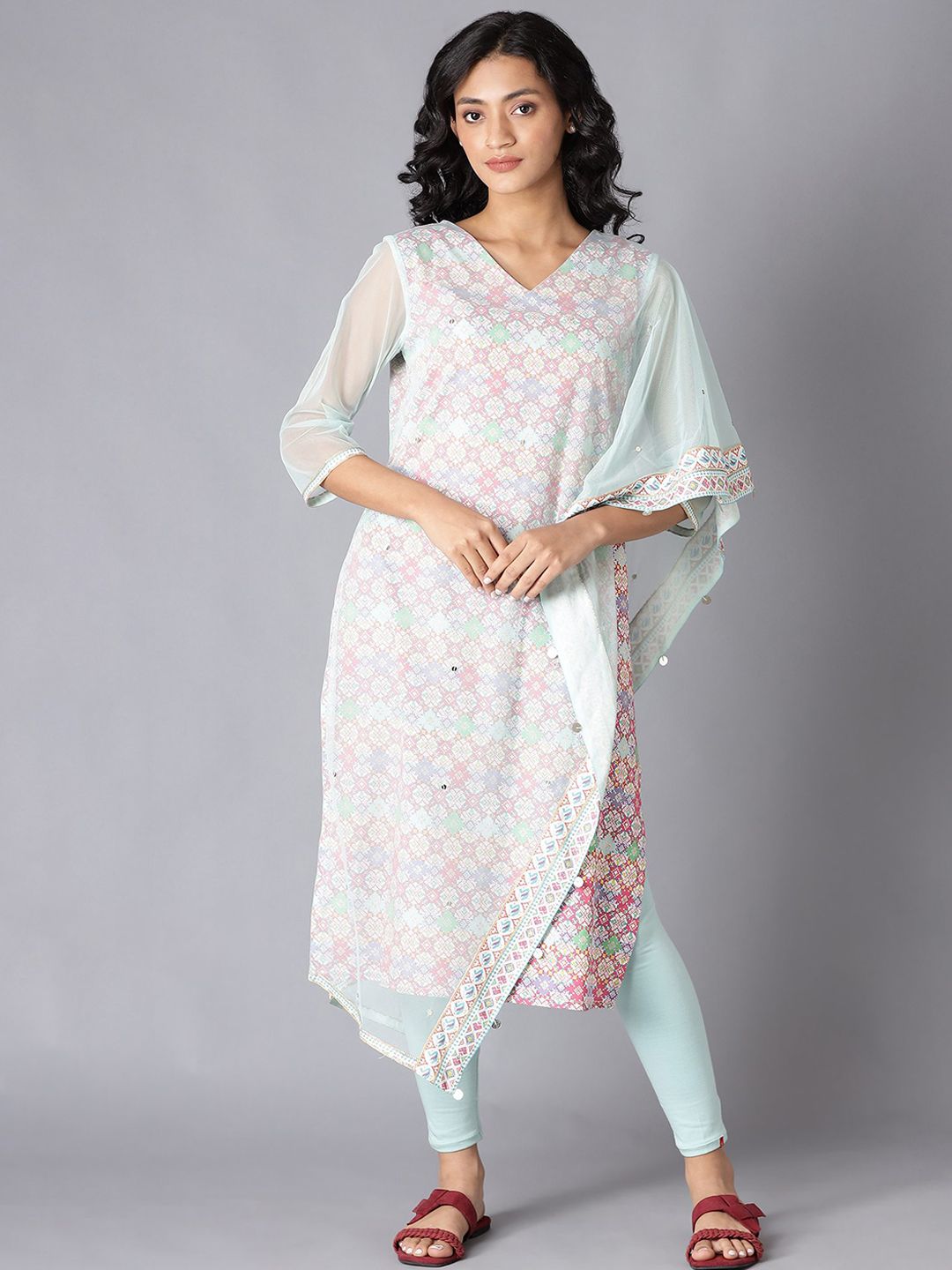 W Women Floral Printed Gotta Patti Kurta with Leggings