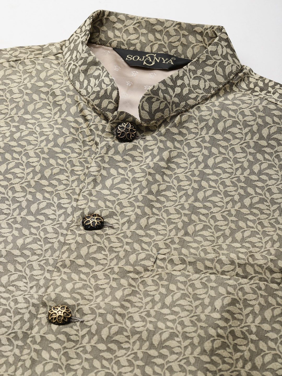 SOJANYA Men Grey Ethnic Motifs Woven Design Kurta with Churidar & Nehru Jacket