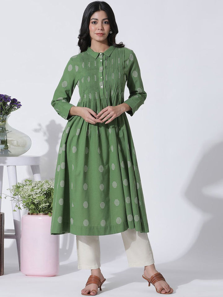 W Ethnic Motifs Printed Shirt Collar Anarkali Kurta with Trousers