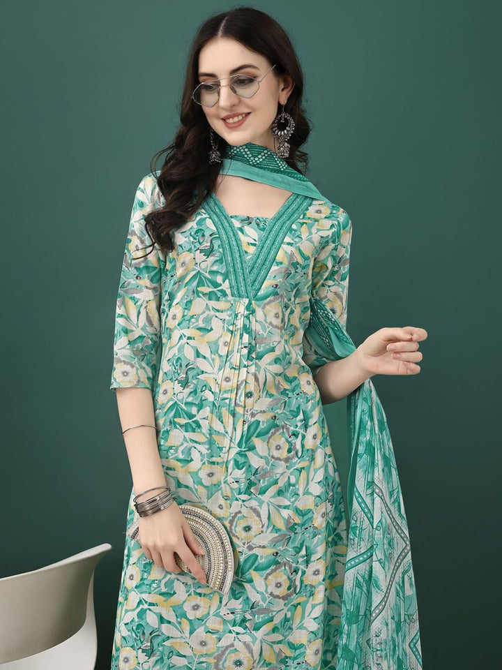 KALINI Floral Printed Kurta ,Trousers & Dupatta