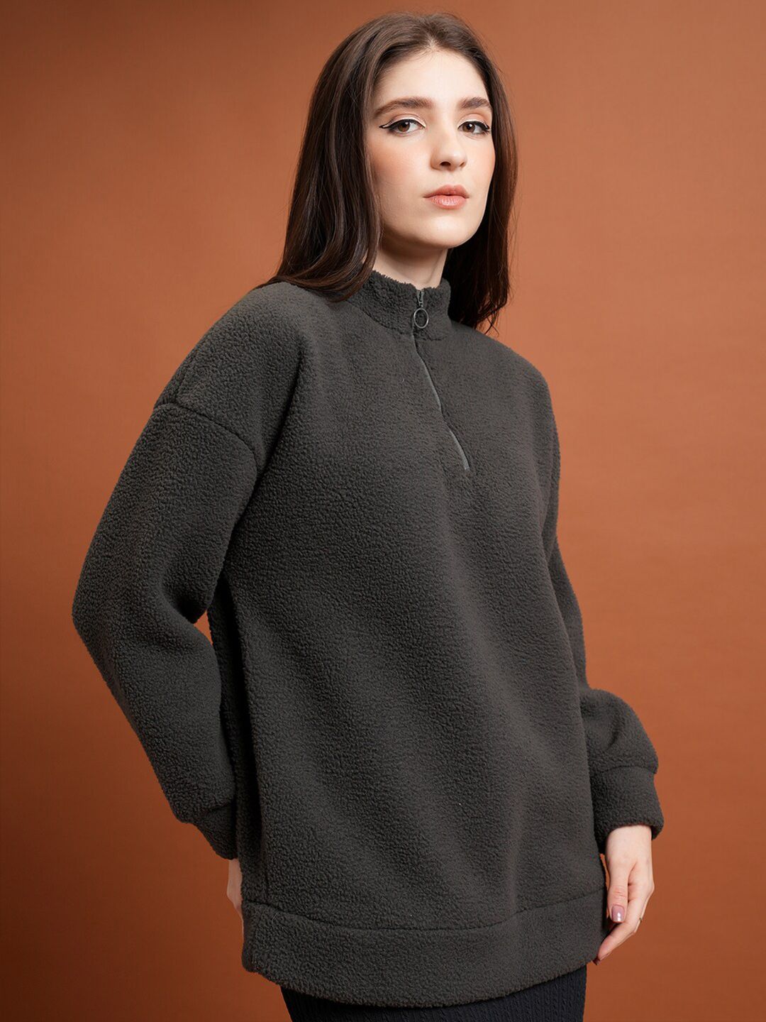 Tokyo Talkies Women Solid Drop-Shoulder Sleeves Oversized Sweatshirt