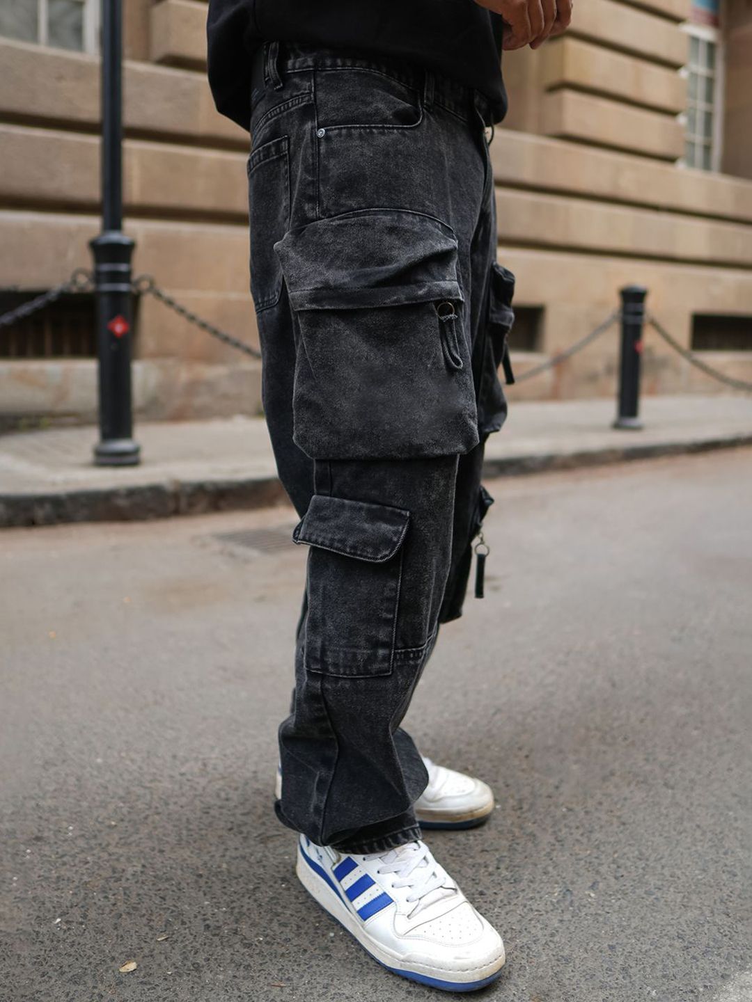 Powerlook Men Boyfriend Fit Mildly Distressed Jeans