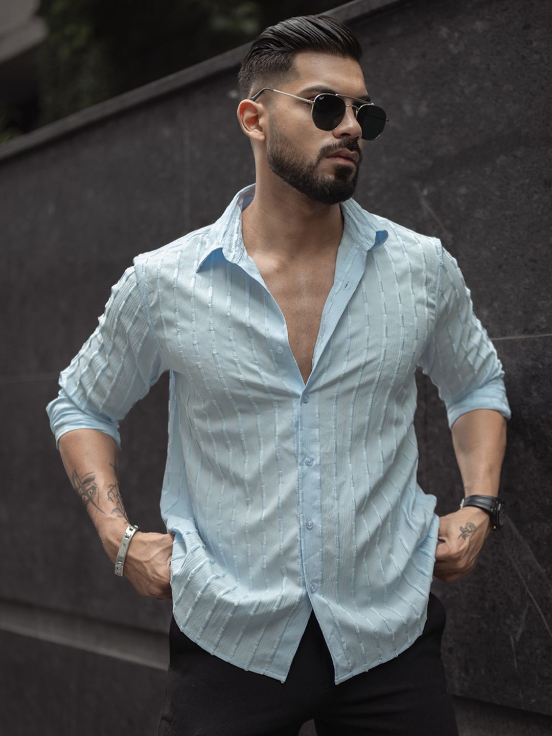 Powerlook Men Spread Collar Vertical Striped Casual Shirt