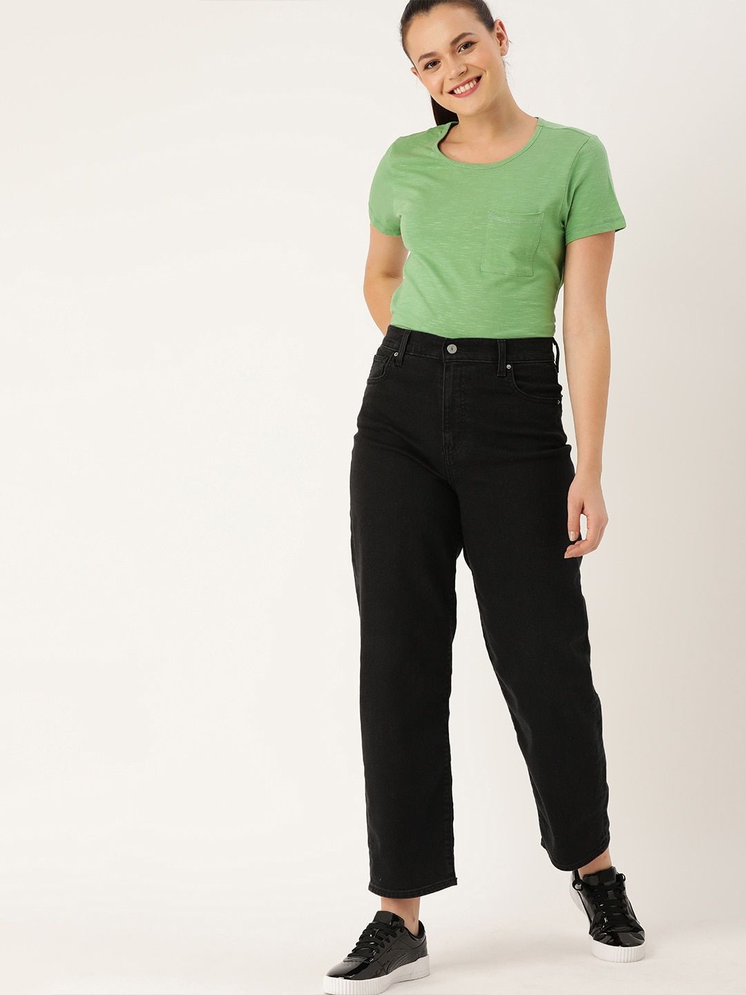 DressBerry Women Sea Green Solid Round Neck Pure Cotton T-shirt