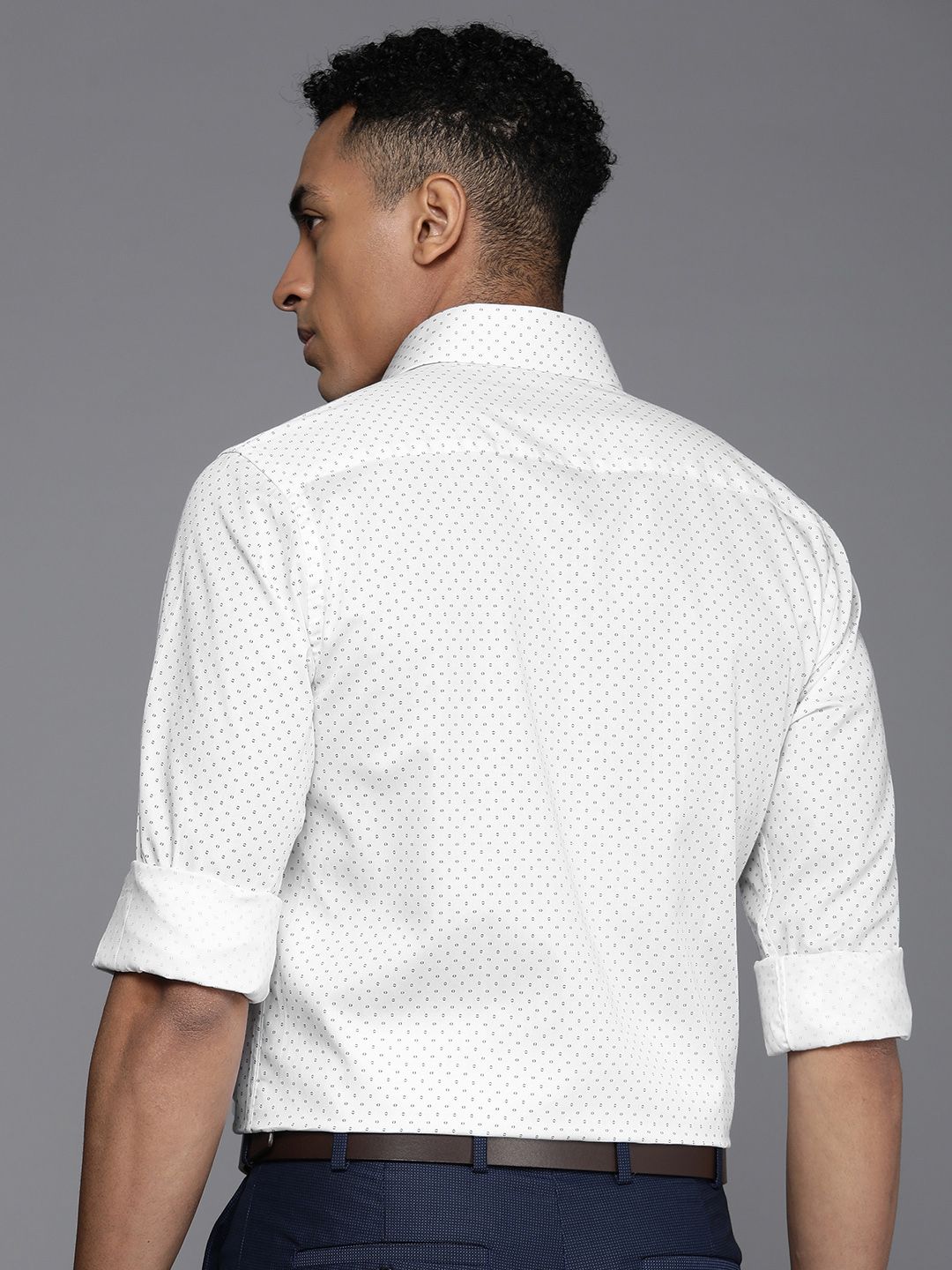 Raymond Slim Fit Geometric Printed Pure Cotton Formal Shirt