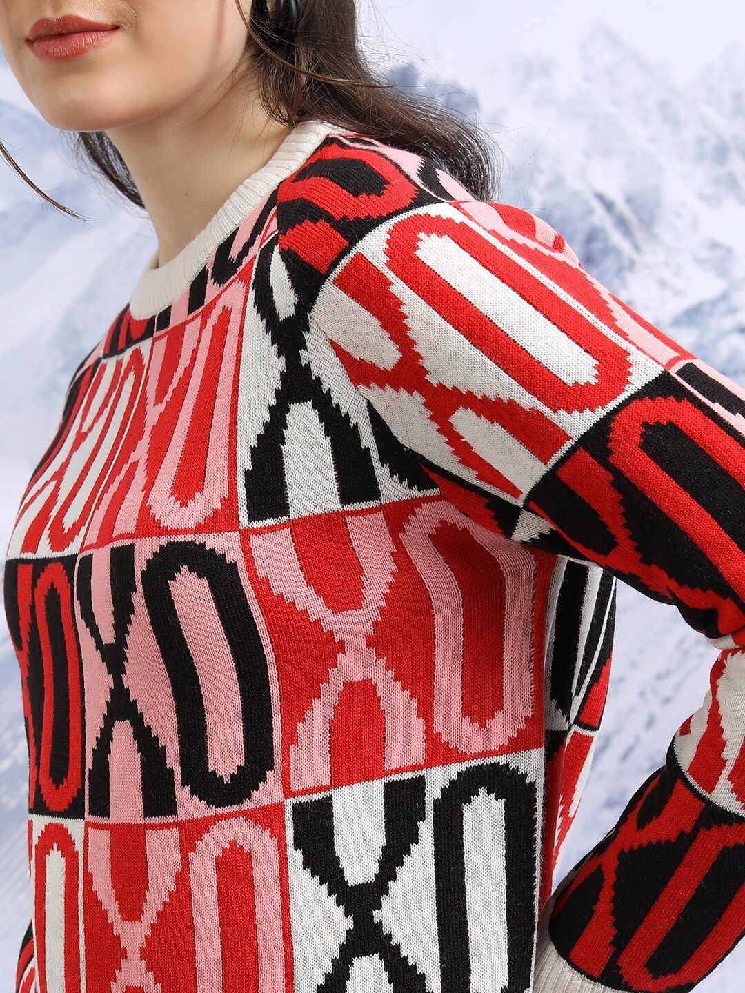 Tokyo Talkies White Self Design Acrylic Pullover Sweater