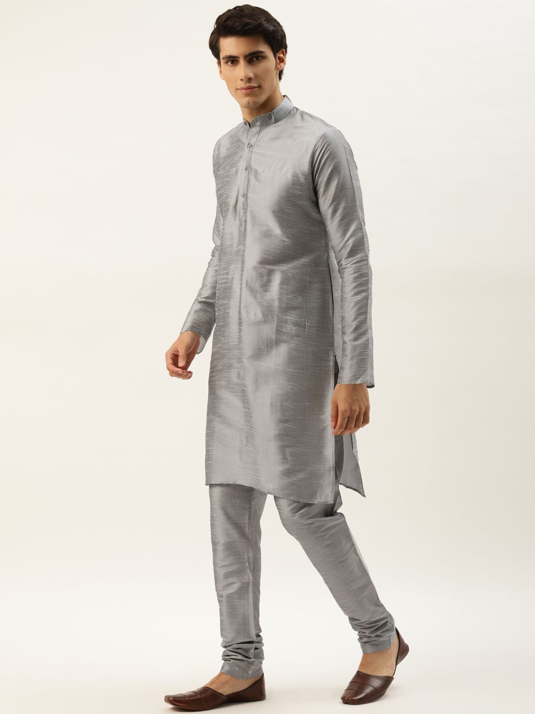 SOJANYA Kurta Kelabu Lelaki dengan Jaket Churidar Dan Nehru
