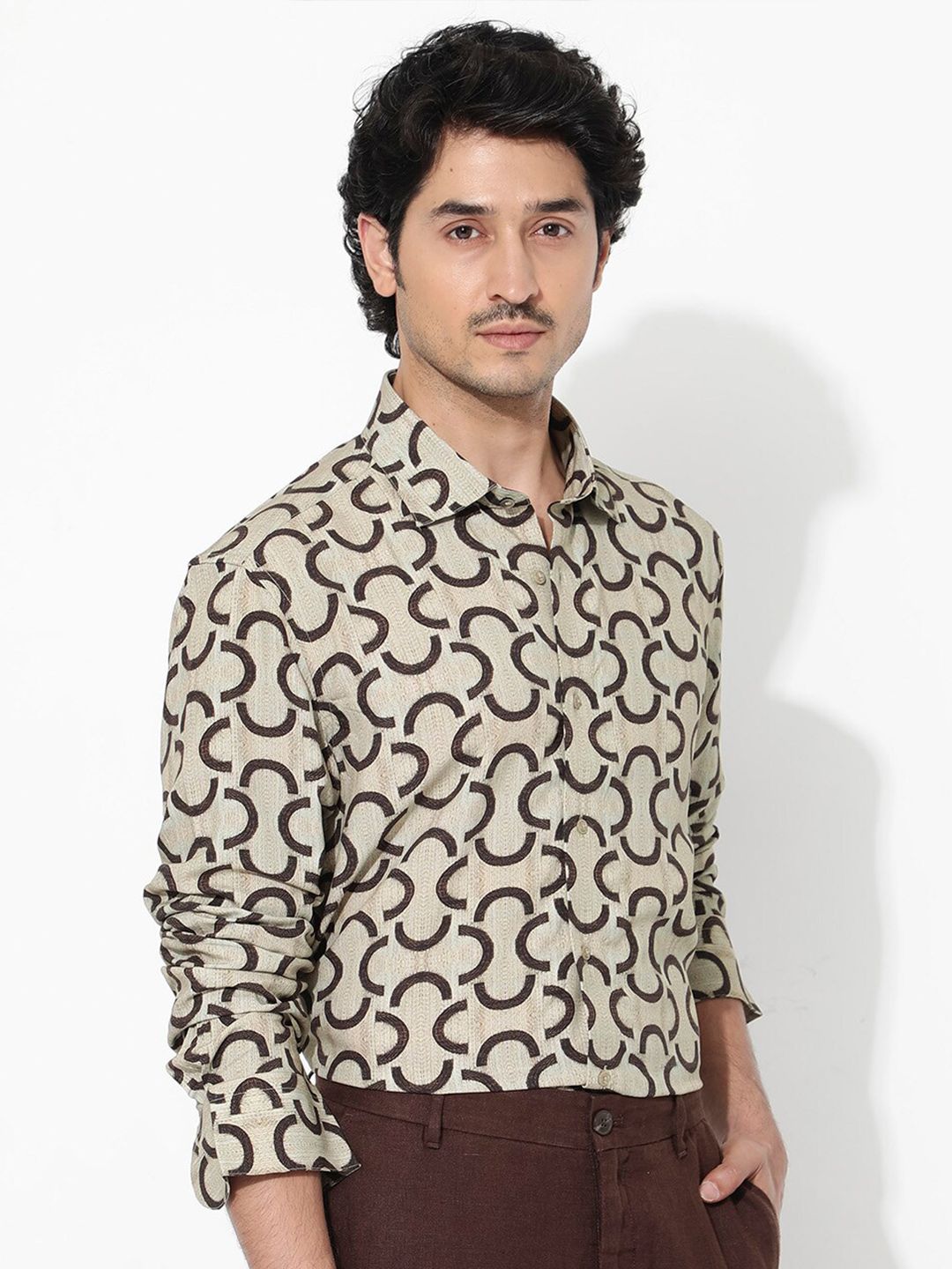 RARE RABBIT Men Cason Regular Fit Abstract Printed Opaque Shirt