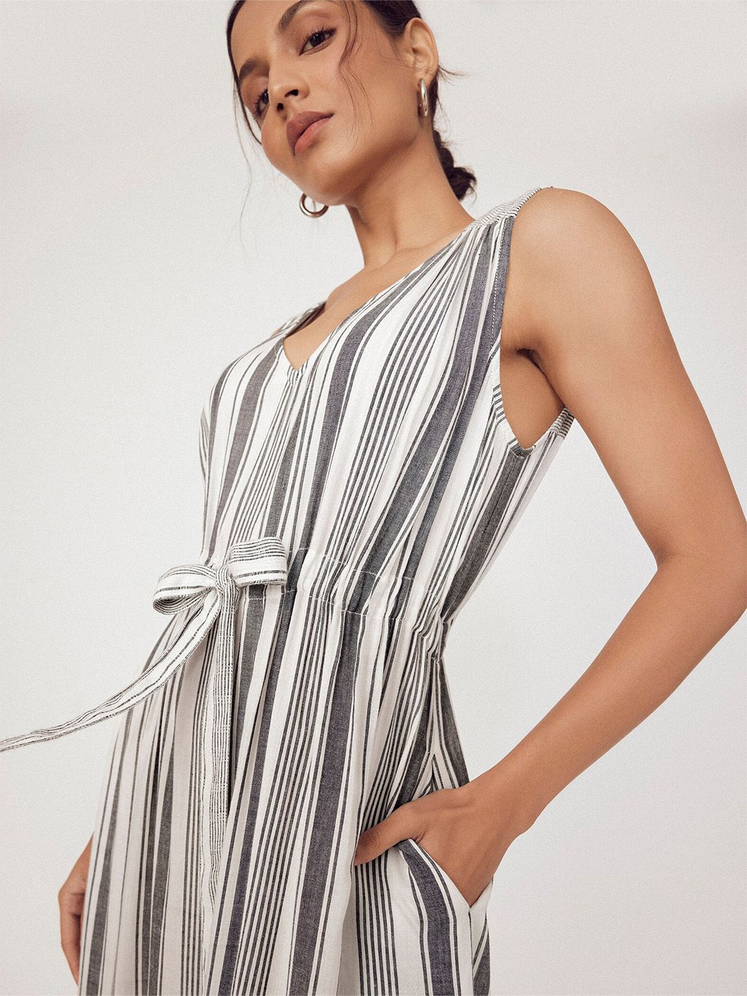 Label Life Striped V-Neck Tie-Up Cotton A-Line Midi Dress